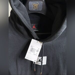 GORGEOUS AIR FLIGHT JORDAN SLEEVELESS HOODIE!!!